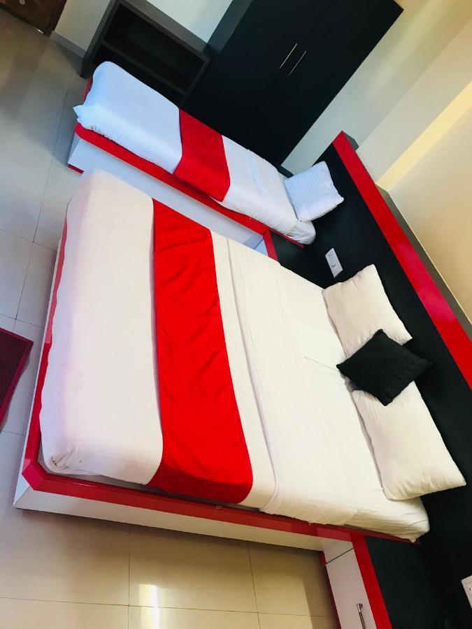 Staymaker Prakash International Gonikoppal Exteriör bild